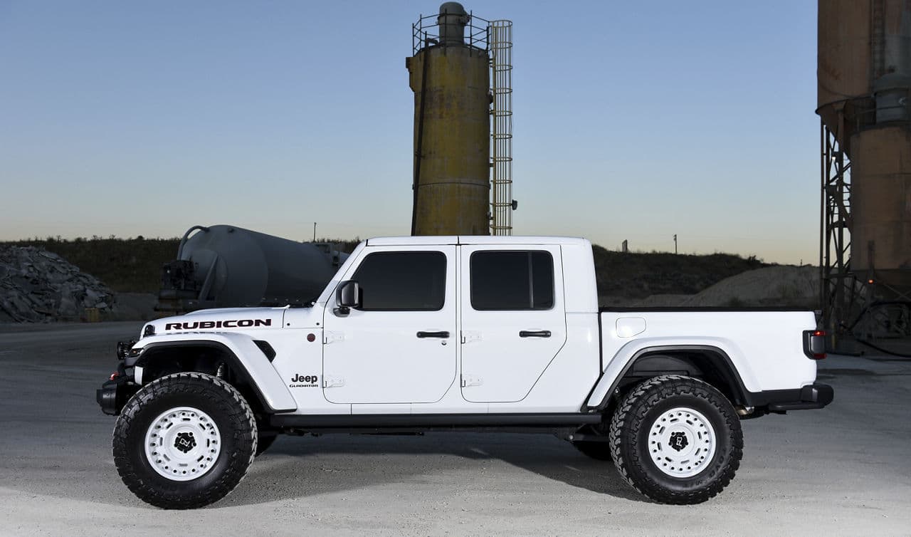 Rear view of 2021 Jeep Gladiator with wheels