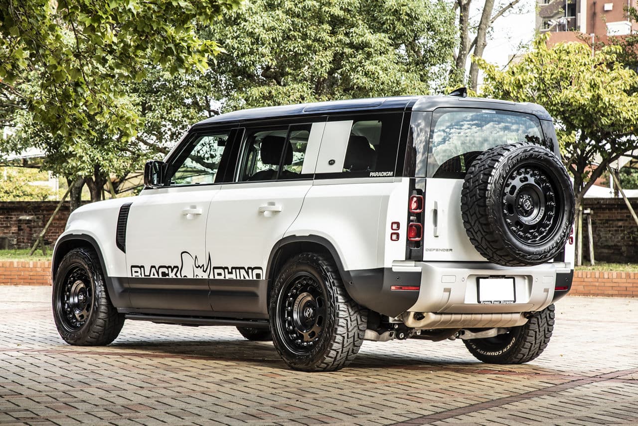 Detail view of 2021 Land Rover Defender with wheels