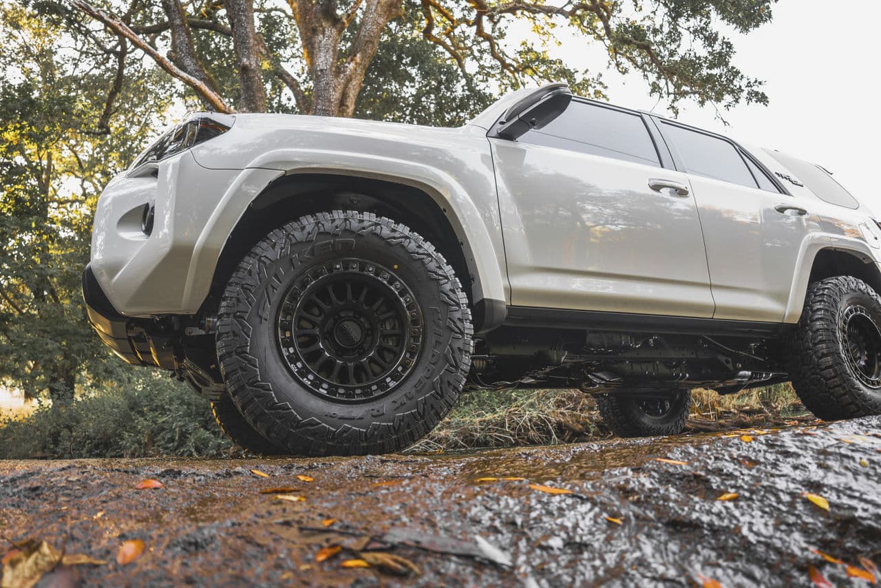 Side profile of 2021 Toyota 4Runner with wheels