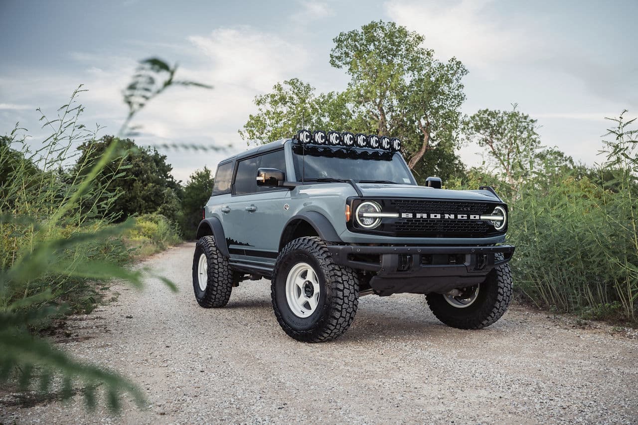 Front view of 2022 Ford Bronco with wheels