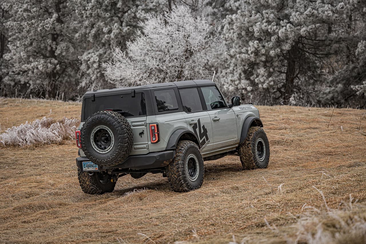 Side profile of 2022 Ford Bronco with wheels