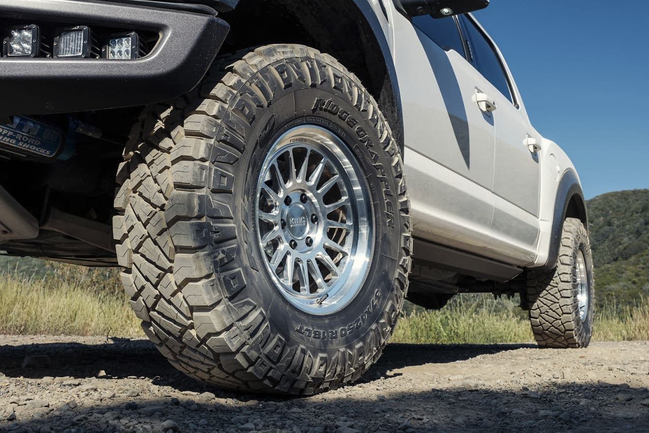 Detail view of 2022 Ford F150 Raptor with wheels