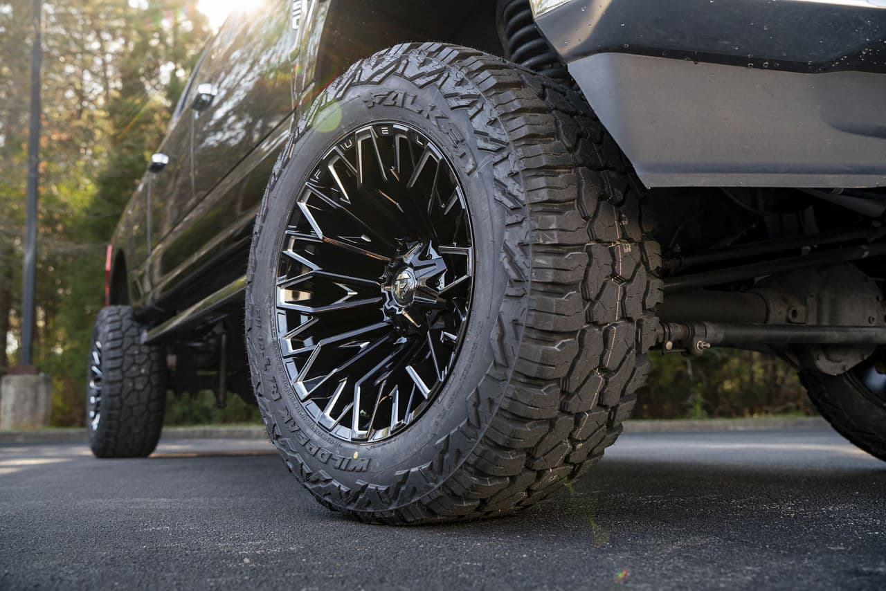 Rear view of 2022 Ford F250 with truck suv wheels