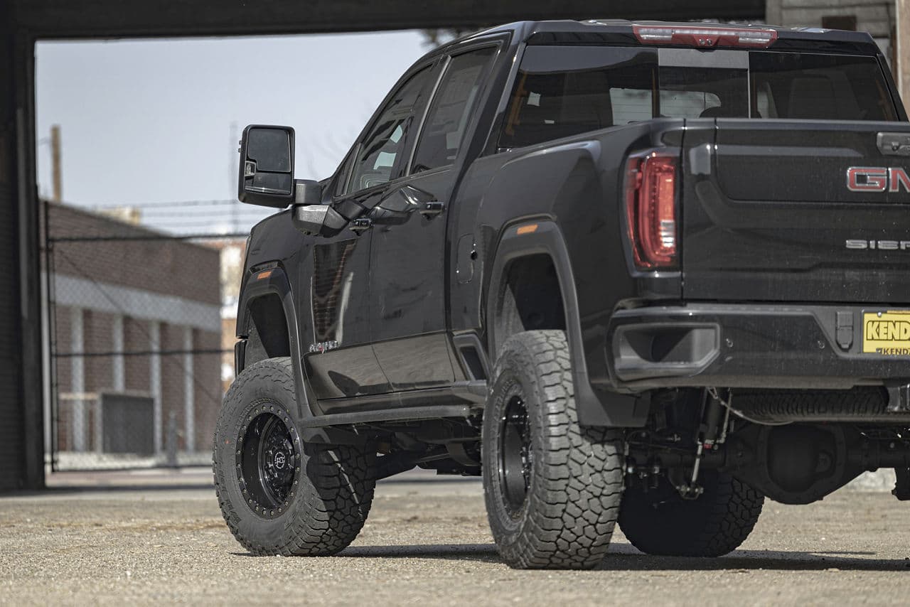 Side profile of 2022 GMC Sierra AT4 with truck suv wheels