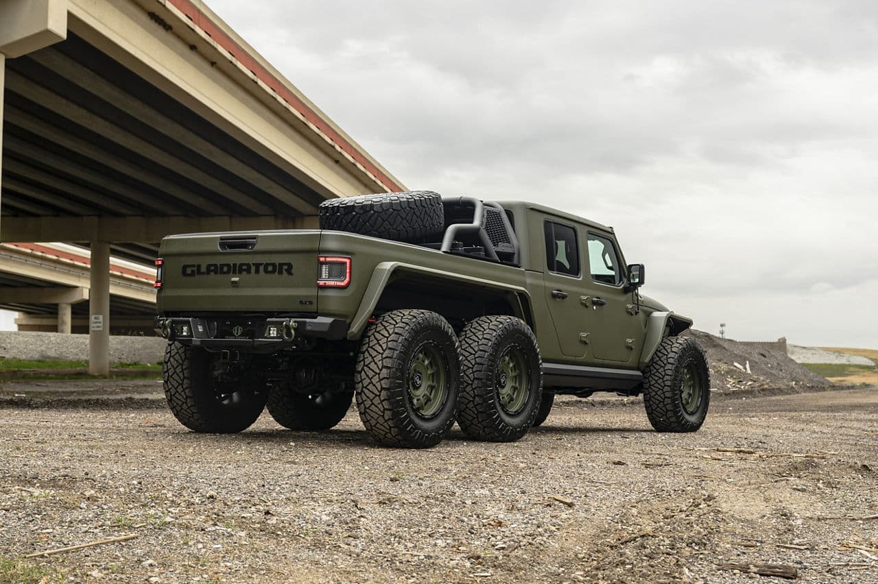 Side profile of 2022 Jeep Gladiator 6x6 with wheels