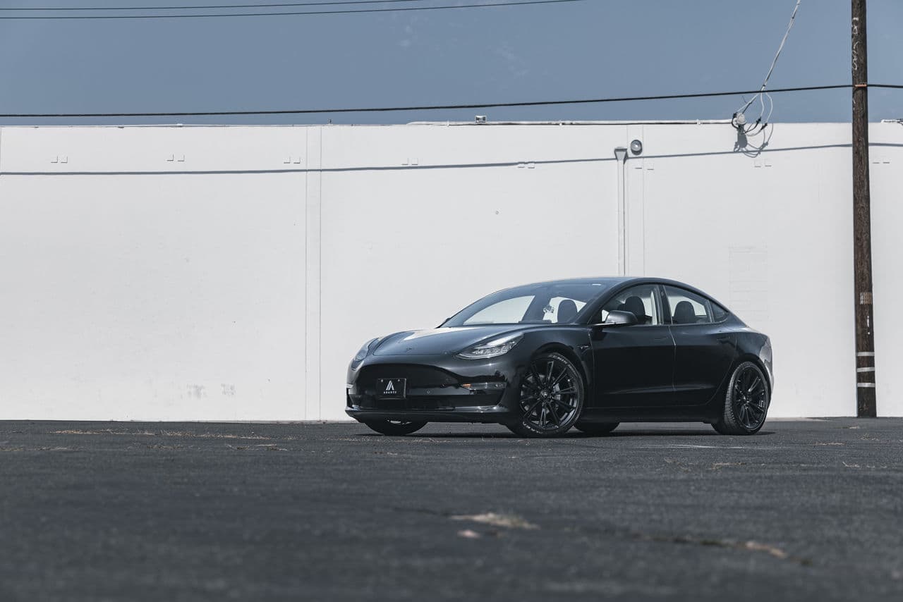 Detail view of 2022 Tesla Model 3 with wheels