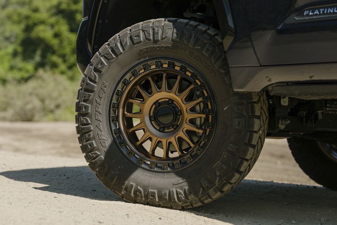 Side profile of 2022 Toyota Tundra with wheels