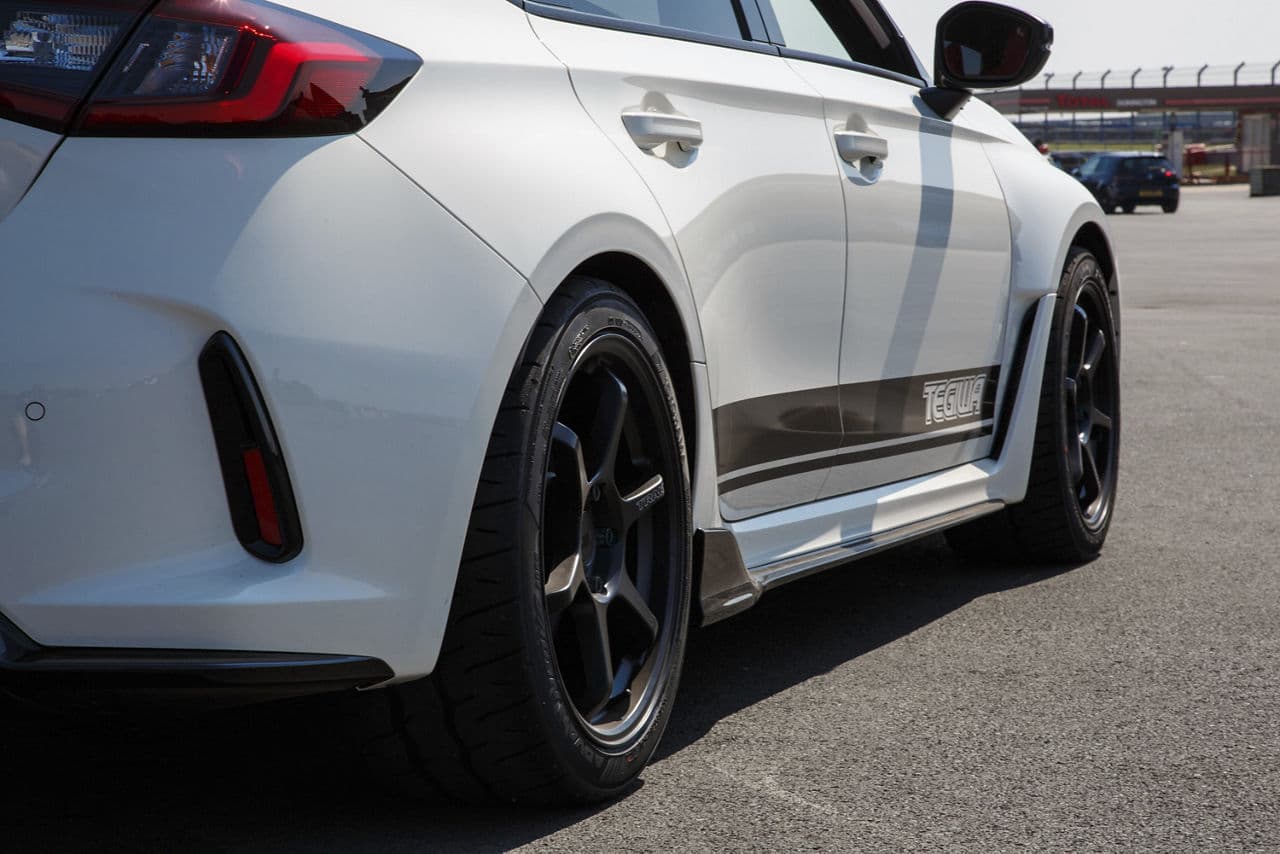 Side profile of 2023 Honda Civic Type-R with wheels