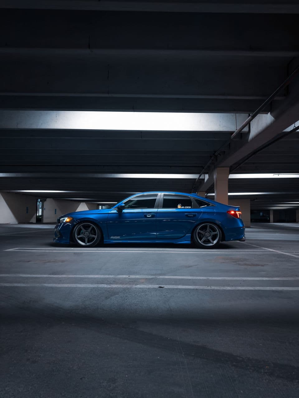 Interior of 2023 Honda Civic with wheels