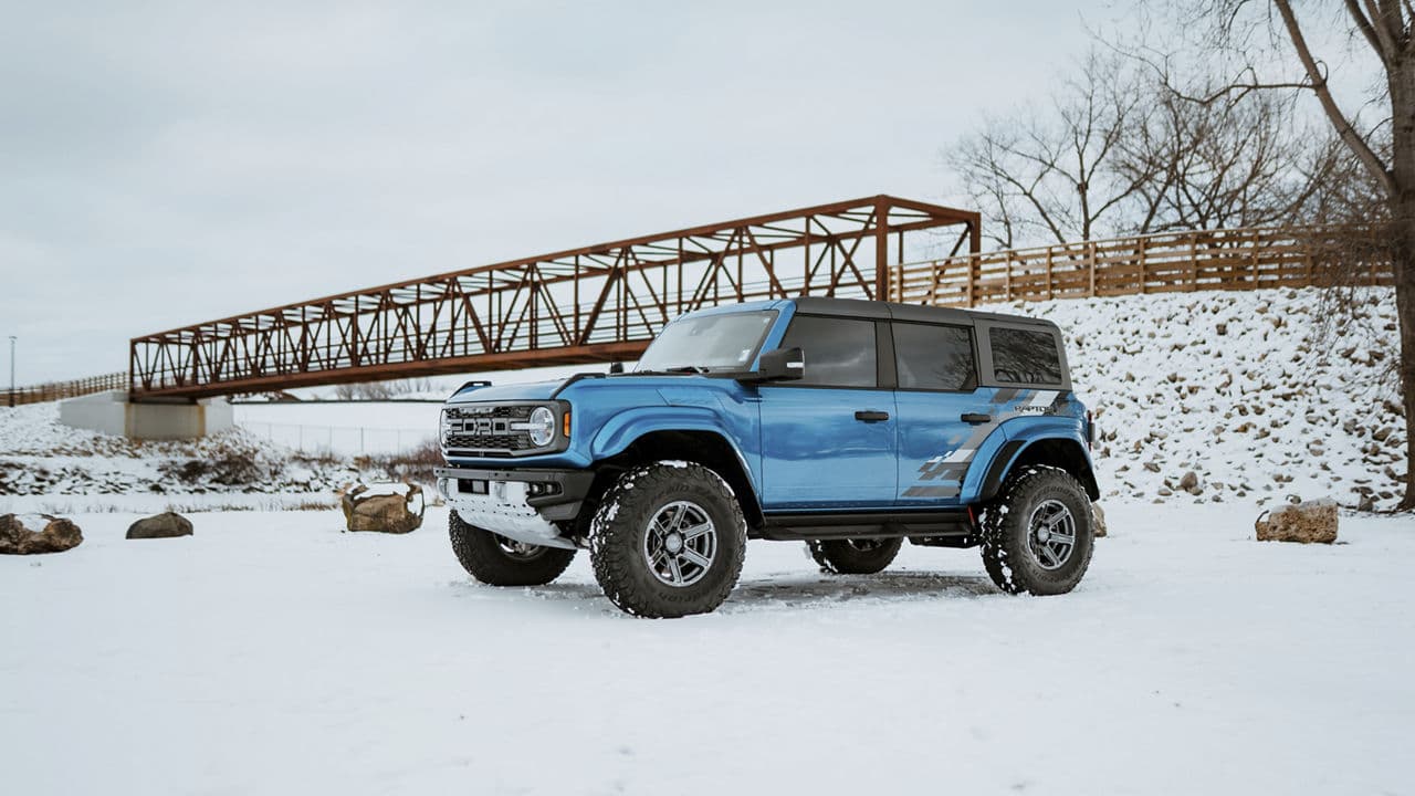Ford bronco raptor
