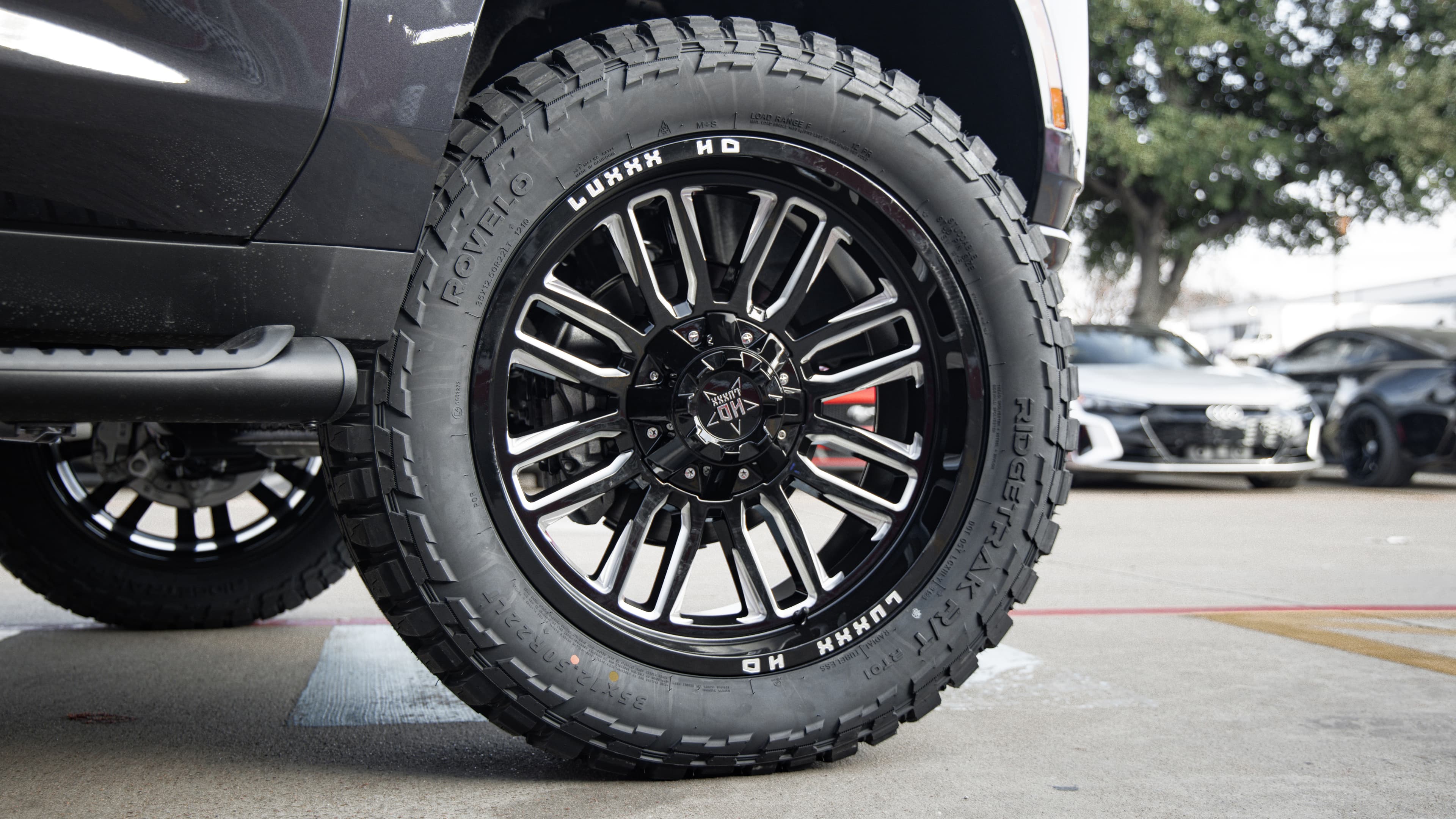 Hunter HawkEye alignment at Metroplex Customs in Irving, TX